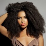 Coiffure cheveu afro : entretenir ses mèches naturelles